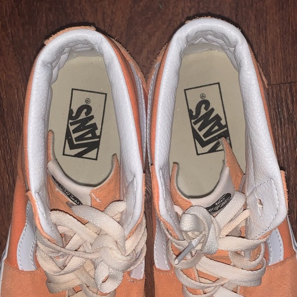 Mens Vans - Picture 10 of 13